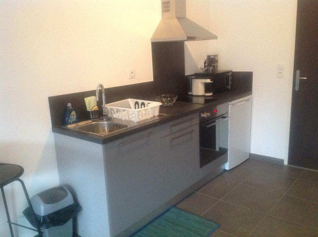 Charmant Studio Dans Residence Neuve Et Calme كورتي المظهر الخارجي الصورة